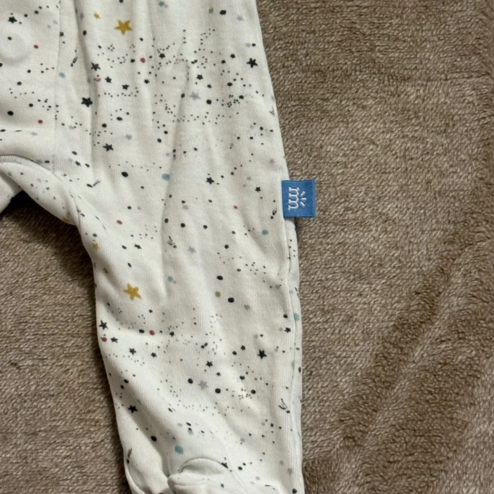 Simply Magnetic Me Organic Cotton Star Print Footed Sleeper 0-3 Months White